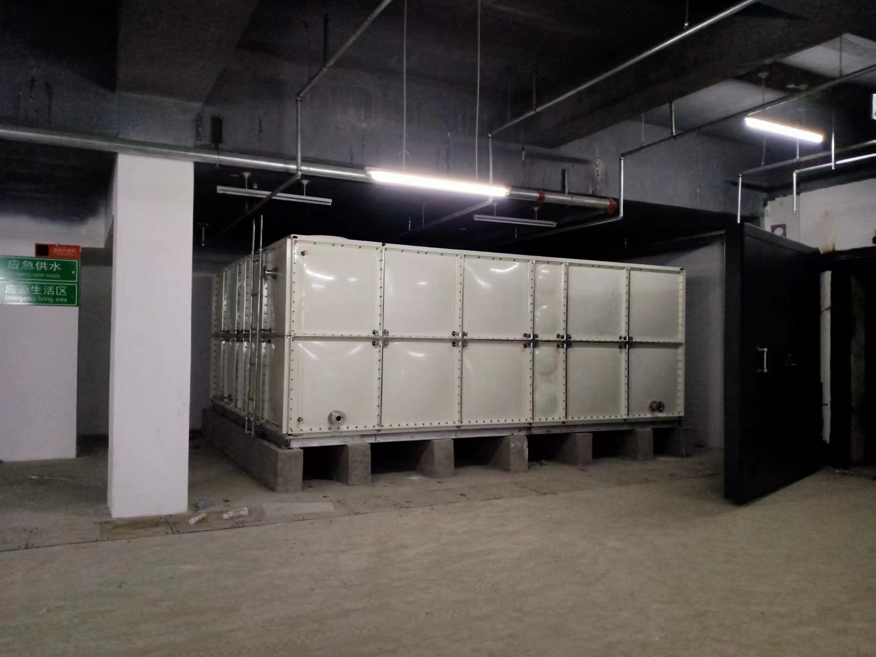 SMC玻璃鋼水箱結構的材料性能？